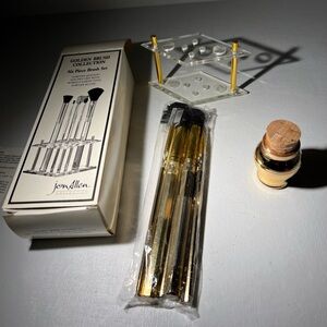 Adidas Golden Brush Set with Black Accents